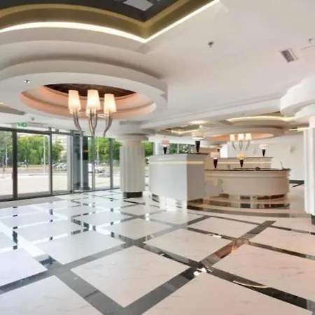 Bc Sky Tower Spa Jacusi Sauna Pool Appartamento